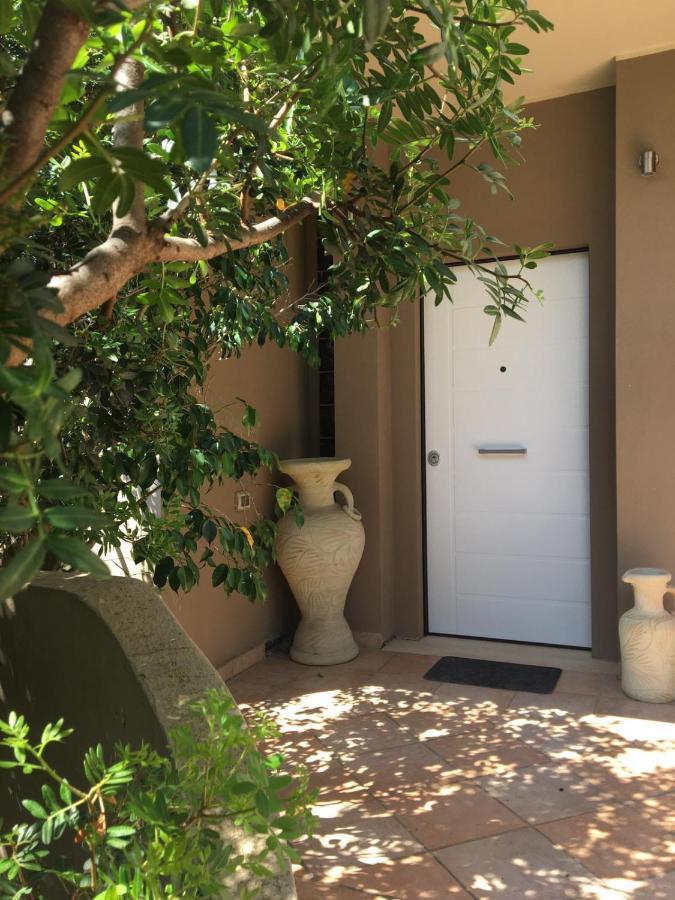 Al Poggio - Luxury Rooms Capoterra Bagian luar foto